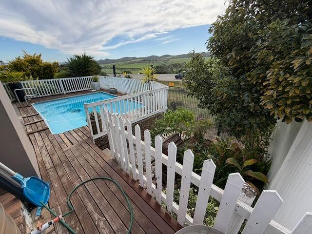 2 Bedroom Property for Sale in Reebok Western Cape